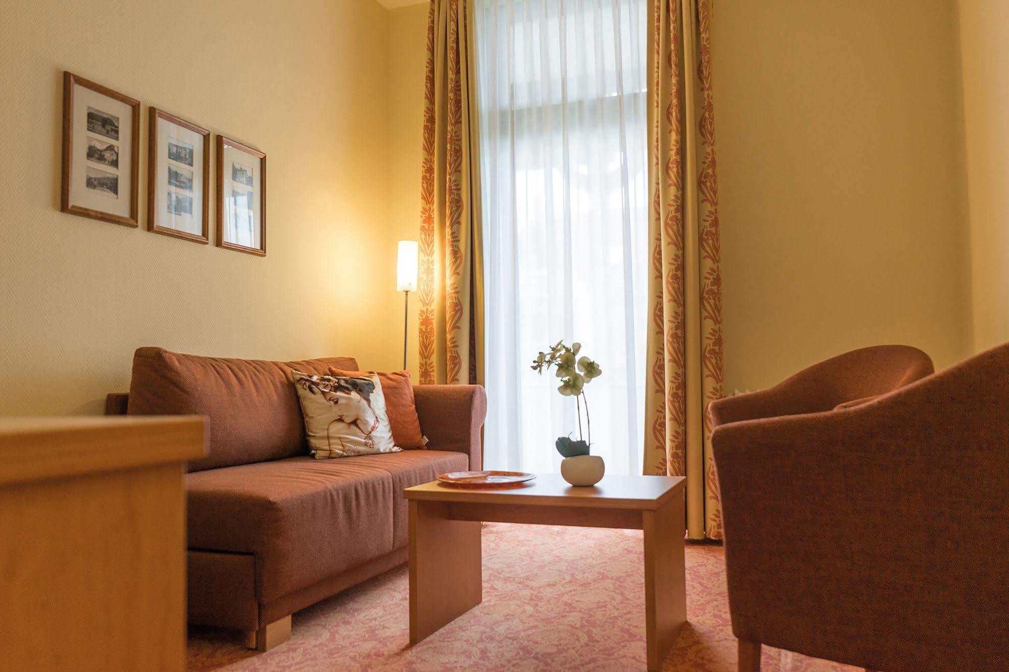 Vitalhotel am Stadtpark Superior Bad Harzburg Esterno foto